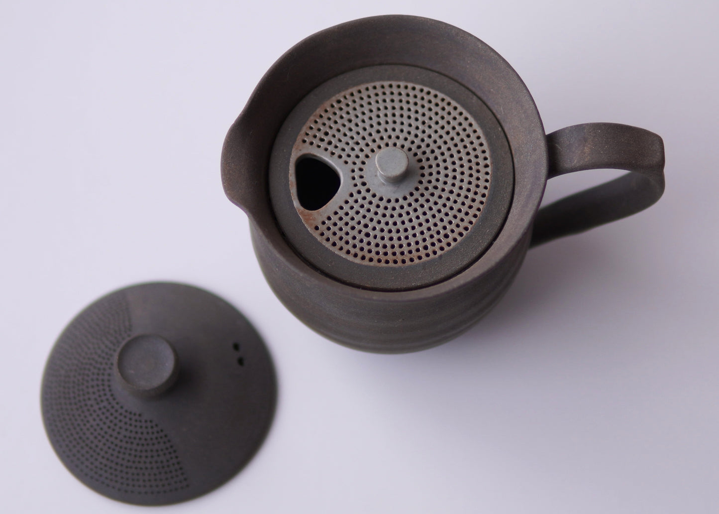 Tea Pot (Glazed Black) - Japanese Artisan