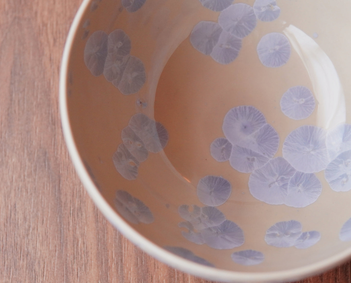 Hana Kesshō 花結晶 (Ash Blue)  –  Matcha Bowl